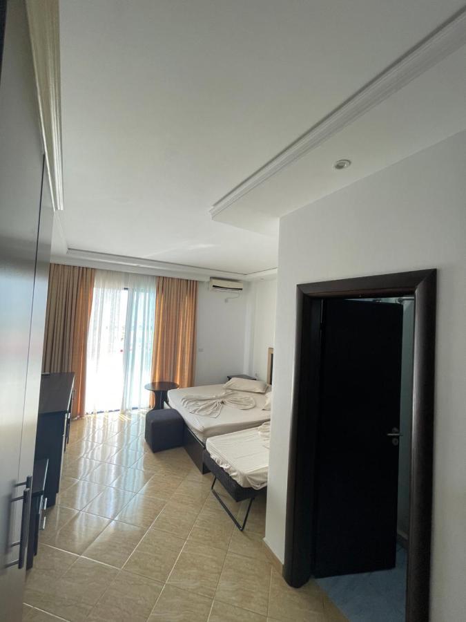 Hotel Zverneci מראה חיצוני תמונה