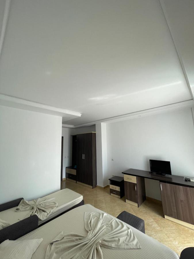 Hotel Zverneci מראה חיצוני תמונה