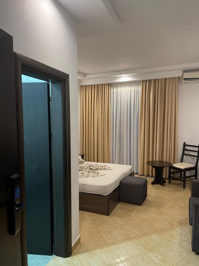 Hotel Zverneci מראה חיצוני תמונה
