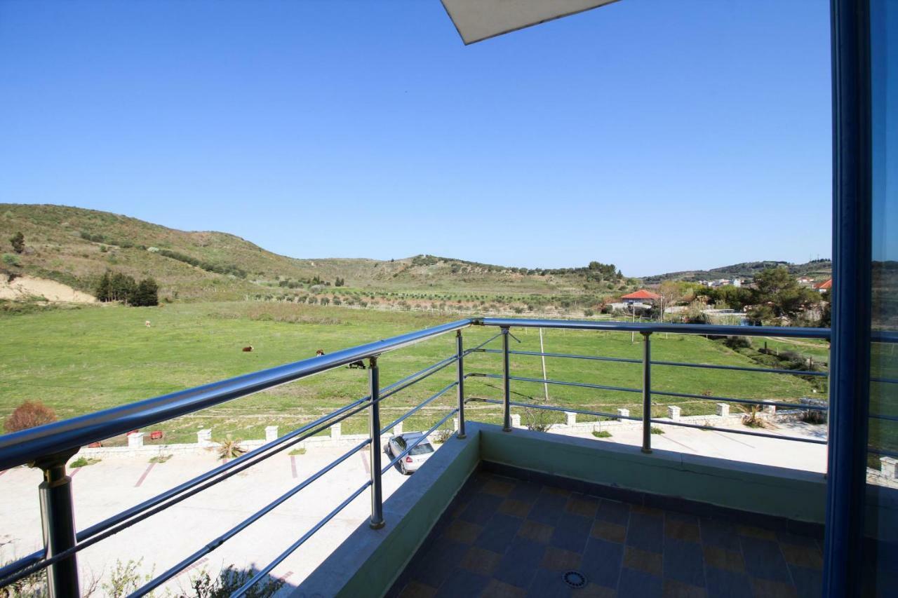 Hotel Zverneci מראה חיצוני תמונה